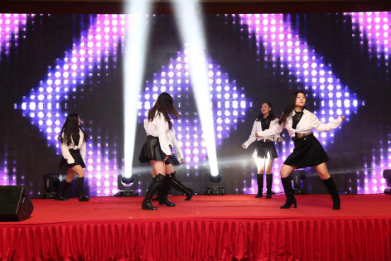 6t����(6TSPORTS)�����Źɷݹ�˾