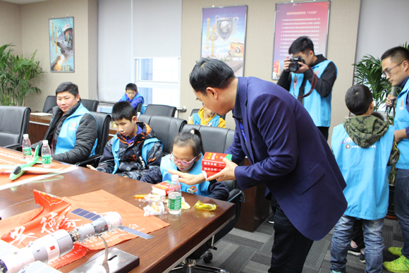 6t����(6TSPORTS)�����Źɷݹ�˾